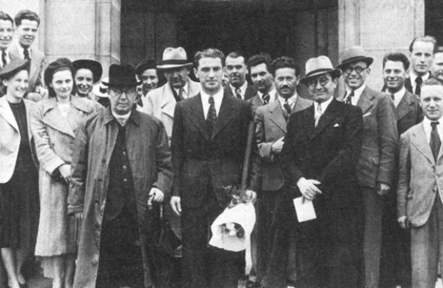Sau khi ly khai khỏi Tiệp Khắc và tuyên bố độc lập ngày 15/3/1938, nước cộng hòa mang tên Carpatho-Ukraine đã bị Hungary sáp nhập trong vòng chưa đầy 24h.