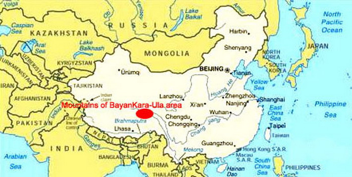 Khi khám phá hàng loạt các hang động ở vùng Bayan-Kara-Ula thuộc dãy Himalaya, nằm trên ranh giới giữa Trung Quốc và Tây Tạng, nhóm khảo sát đã tìm được nhiều hàng mộ với những bộ xương dài 130 cm có đầu to khác thường và cơ thể nhỏ bé chôn trong đó. Chúng được cho là di cốt của người Dropa, một tộc người có xuất xứ từ bầu trời, theo truyền thuyết địa phương.