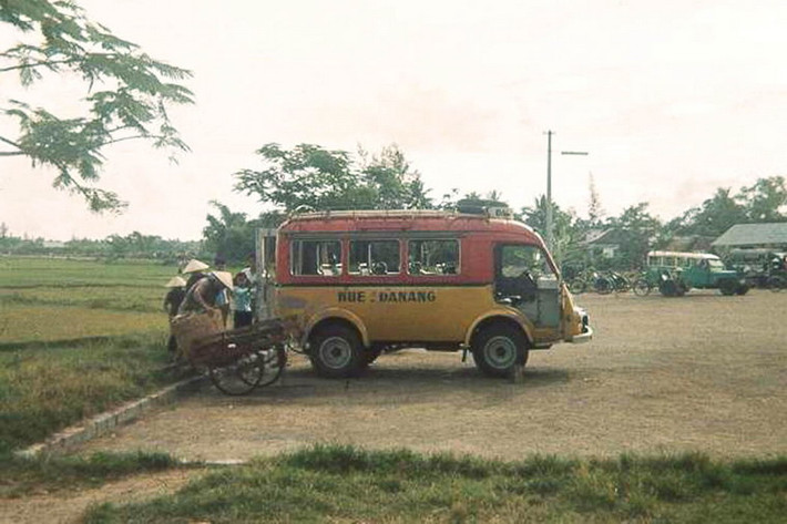 Bến xe ở Huế.