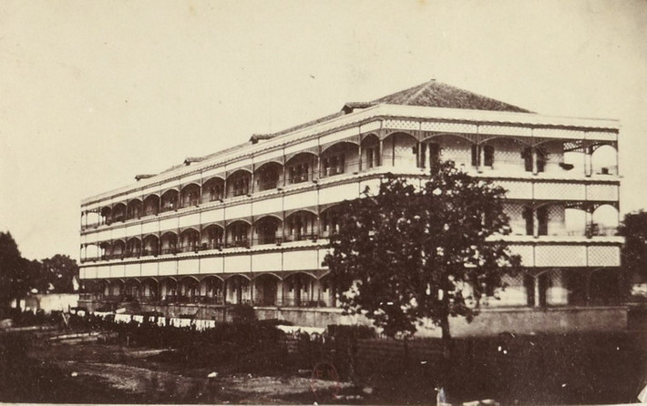 Doanh trại trong thành Sài Gòn.