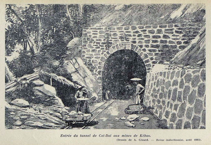Lối vào một đường hầm ở mỏ than Kế Bào, Vân Đồn năm 1893.