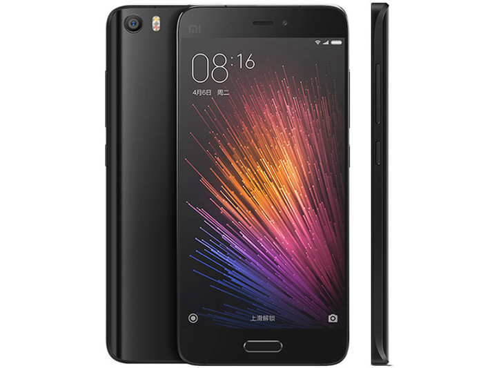 àn hình của Xiaomi Mi 5 được phủ kính cường lực vát cong 2,5D giúp người dùng dễ thao tác hơn.