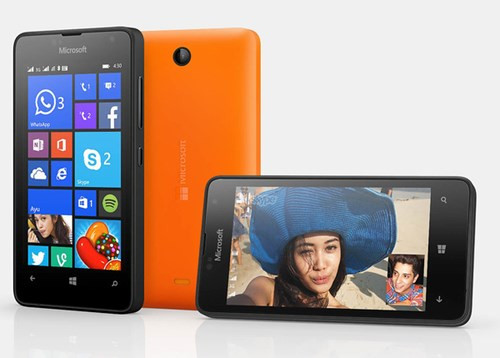Microsoft Lumia 430 (1,59 triệu đồng). Microsoft Lumia 430 có thiết kế vuông vắn, nhiều màu sắc đặc trưng của dòng Lumia. Sản phẩm có màn hình 4-inch, độ phân giải 480 x 800 px, đem đến chất lượng hiển thị tốt, màu sắc đẹp, dễ nhìn. Cấu hình của máy khá ổn với chip xử lý 2 nhân Qualcomm Snapdragon 200, hỗ trợ RAM 1GB và có bộ nhớ trong 8GB, ngoài ra máy cho phép mở rộng thẻ nhớ lên đến 128GB. Tuy nhiên, Lumia 430 chỉ được trang bị camera 2 MP phía sau cùng camera VGA phía trước. Máy sở hữu pin dung lượng 1500mAh, có thể duy trì trạng thái chờ lên đến 19 ngày, thời gian đàm thoại đến 12,9 giờ và thời lượng lướt web bằng wifi có thể đến 9 giờ.