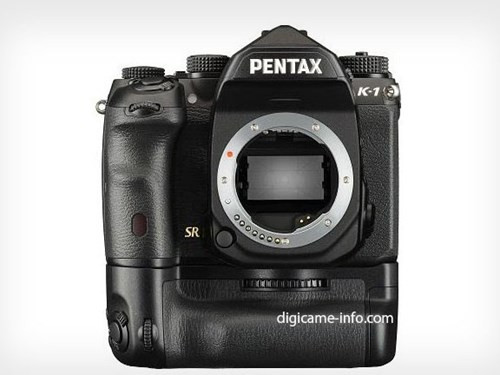 Cách đây ít lâu, giới hâm mộ dòng máy ảnh Pentax từng có dịp chiêm ngưỡng chiếc DSLR cảm biến full-frame cùng những hình ảnh chụp thử do chính Ricoh tiết lộ. Tuy nhiên, hình ảnh sản phẩm khi đó chỉ cho thấy một phần chi tiết đỉnh máy.