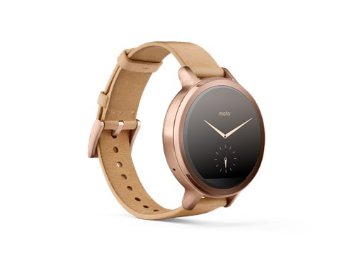 3. Motorola Moto 360 – Giá 329,99USD. Một trong những nhà sản xuất SmartWatch đầu tiên tung ra thị trường dòng smartwatch chính là Motorola. Với Motorola Moto 360 dành cho nữ giới, sản phẩm trông khá thanh mảnh, duyên dáng. Với mức giá chỉ 329,99USD, phiên bản đặc biệt này của Moto 360 tương đối rẻ so với các sản phẩm khác trong danh sách này.