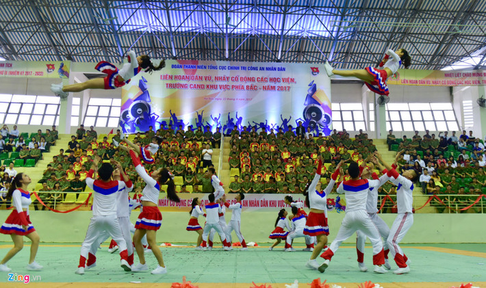 Trải qua hai vòng thi, Học viện An ninh Nhân dân, với sự đầu tư tập luyện công phu và dàn dựng hoành tráng, đã giành giải nhất toàn đoàn.
