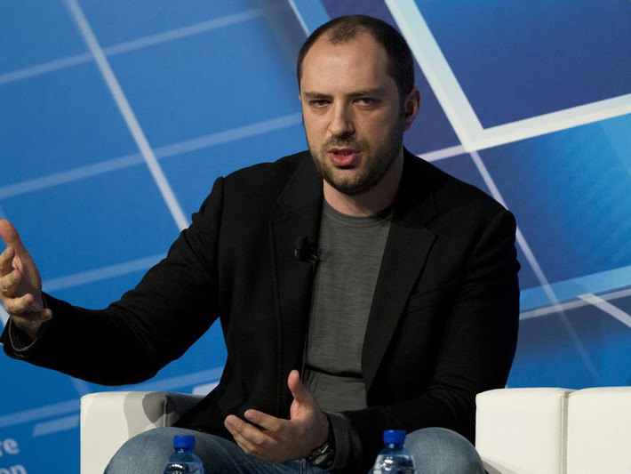 3. Jan Koum (39 tuổi, đồng sáng lập kiêm Giám đốc điều hành WhatsApp, tổng tài sản 7,9 tỷ USD).