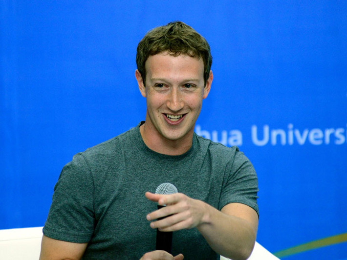 1. Mark Zuckerberg (31 tuổi, đồng sáng lập kiêm Giám đốc điều hành Facebook, tổng tài sản: 41,2 tỷ USD).