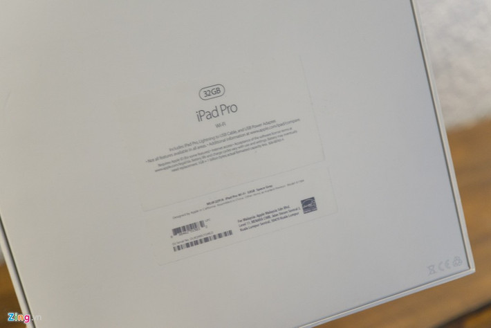 Đây là bản 32 GB chỉ Wi-Fi. Theo nhiều nguồn tin, bản hỗ trợ 4G LTE đã cháy hàng tại Mỹ, rất khó mua được.