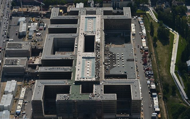 Bundesnachrichtendienst (BND - Cơ quan Tình báo Liên bang) là cơ quan tình báo Đức hoạt động tại hàng chục quốc gia trên thế giới và được cho là đã cài cắm "tay trong" tại nhiều cơ quan quyền lực hàng đầu của các chính phủ.