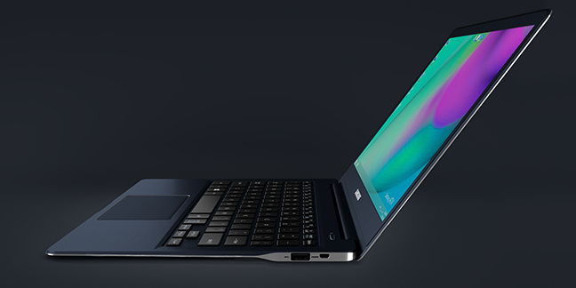 Samsung ATIV Book 9 phiên bản 2015 mỏng chỉ 11,4mm và nặng 0.94 kg. Máy được trang bị màn hình kích thước 12,2-inch, độ phân giải 2560 x 1600, được trang bị khả năng hiển thị ngoài trời.