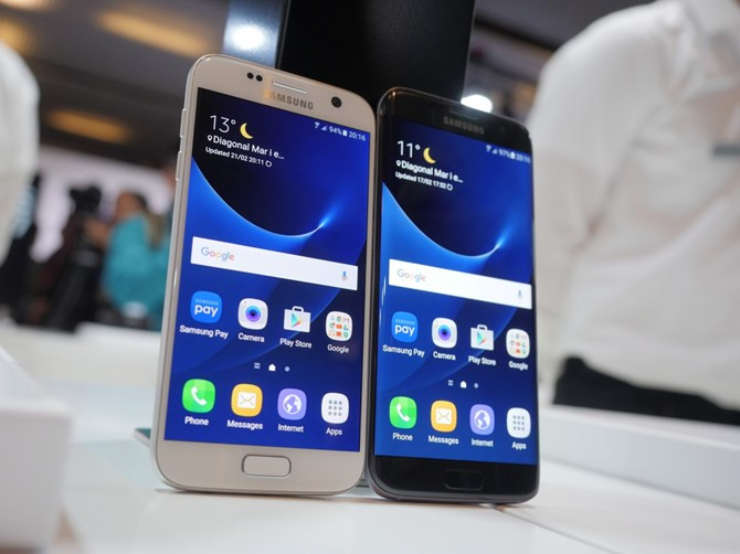 Samsung. Hầu hết di động cao cấp của Samsung ra mắt từ cuối năm 2014 đến nay đều nằm trong nhóm những thiết bị có khả năng kết nối 4G, bao gồm: Galaxy S7, Galaxy S7 Edge, Galaxy S6, Galaxy Note 5 (450Mbps), Galaxy Note 4, Note Edge. Ngoài các dòng cao cấp, Galaxy A8 nằm trong dòng tầm trung cũng đáp ứng tốc độ 4G lên đến 300 Mbps.