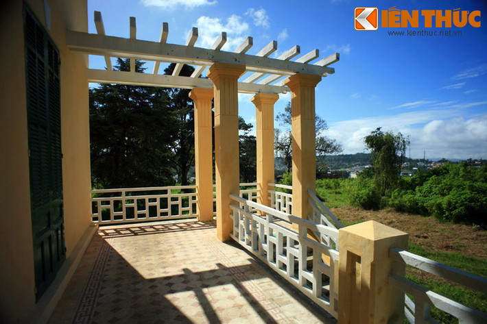 Theo ghi nhận mới nhất của Kiến Thức, những phần bị hư hại của dinh tỉnh trưởng đã được một nhóm thợ sửa chữa. Việc trùng tu công trình này vẫn đang được tiến hành.