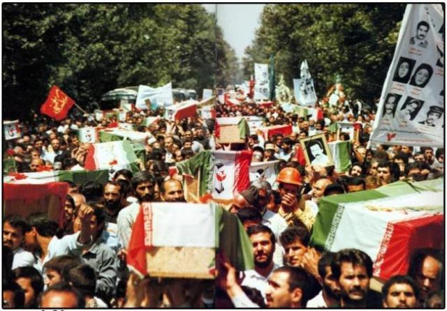 Biểu tình chống Mỹ ở Iran sau vụ bắn hạ máy bay.