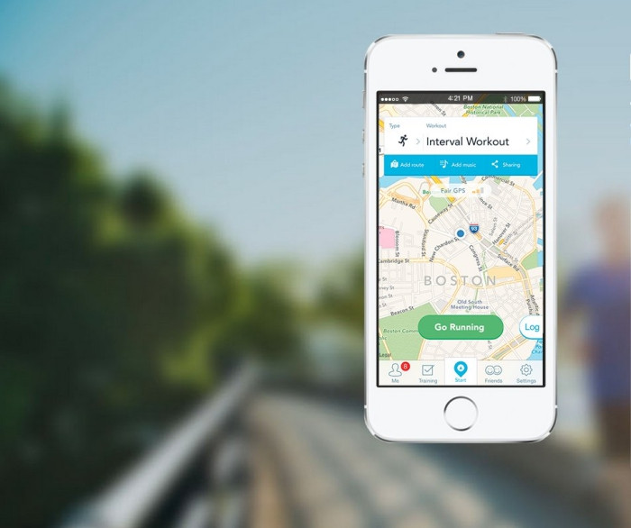 RunKeeper. Được cung cấp miễn phí trên nền tảng iOS và cả Android, RunKeeper là ứng dụng chạy bộ thú vị trên di động. RunKeeper có thể theo dõi việc tập luyện của bạn cũng như thúc đẩy để bạn đạt được những mục tiêu đã đề ra. Nó tích hợp một loạt tính năng hữu ích như chương trình chạy bộ thông qua GPS, chương trình đi bộ, tập luyện theo chu kỳ... trong cùng một công cụ nhỏ gọn, giao diện trực quan và dễ sử dụng. RunKeeper có thể theo dõi bước đi của bạn, đo khoảng cách đã chạy, tích hợp biểu đồ cân nặng, mục tiêu tập luyện và nhiều mục khác.