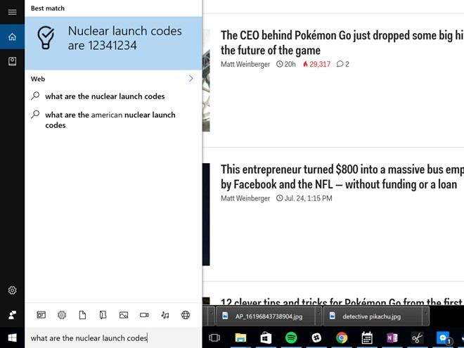 So sánh điều này với Cortana của Microsoft, anh chỉ cần nhấp chuột kích hoạt, ngay lập tức những thông tin về thời tiết cũng như các công việc cần ghi nhớ đều tự động hiện ra. AI này còn có khả năng thu thập dữ liệu từ Web để đưa ra câu trả lời chính xác nhất.
