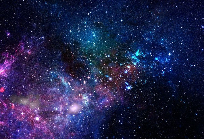 7. Giả thuyết Cosmic Collapse – Sự sụp đổ bất ngờ. Một sự kiện bất ngờ như va chạm giữa các vũ trụ song song hoặc sự thay đổi đột ngột của các hằng số vật lý có thể gây ra sự sụp đổ toàn diện của vũ trụ mà không có dấu hiệu báo trước. Ảnh: Pinterest.