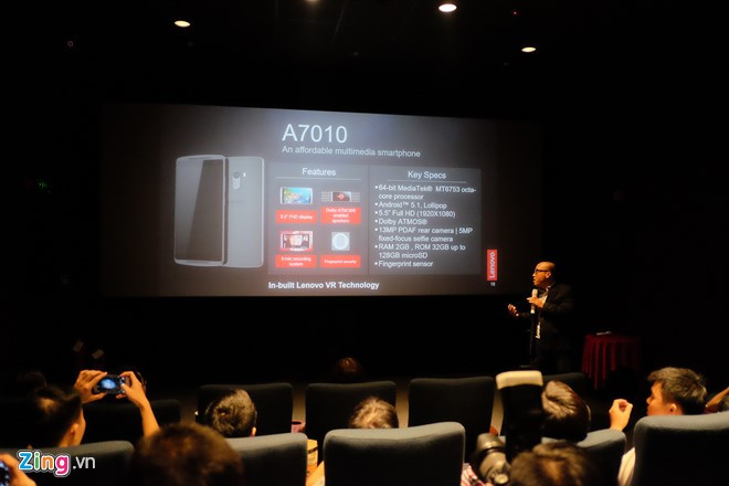 Sau khi trình diễn tại MWC 2016, loạt smartphone hỗ trợ kính VR của Lenovo đã được đưa về giới thiệu tại Việt Nam.