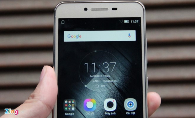 Sau khi trình làng tại MWC 2016, điện thoại Lenovo Vibe K5 Plus đã có mặt tại thị trường Việt Nam. Máy có màn hình 5 inch độ phân giải Full HD.