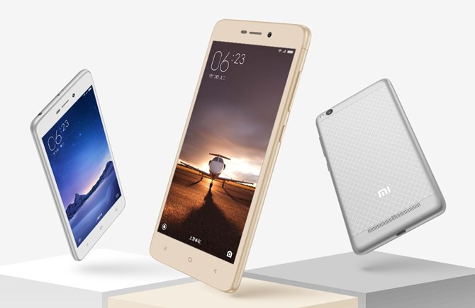 4. Xiaomi Redmi 3 - Giá bán: 150 USD (3,3 triệu đồng). Mẫu điện thoại Xiaomi Redmi 3 sở hữu màn hình có kích thước lên tới 5 inch, độ nét 720p và đặc biệt là “pin khủng” 4.100mAh. Đồng thời, Xiaomi còn trang bị cho mẫu điện thoại này hệ thống chip Snapdragon 616 với RAM 2GB cùng hệ điều hành Android 5.1 Lollipop. Cũng giống như các mẫu điện thoại cao cấp hàng đầu hiện nay, Redmi 3 được trang bị camera sau 13 mp và bộ nhớ trong lên tới 16 GB. Vì vậy, nó được đánh giá là một trong những mẫu điện thoại giá rẻ tốt nhất với vỏ nhôm nguyên khối và ngoại hình “na ná” iPhone.