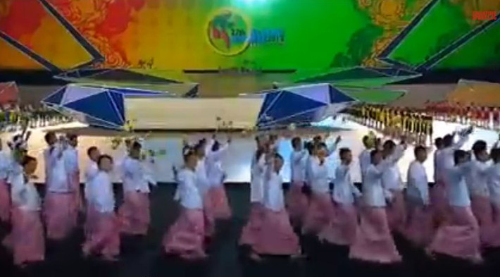 Đoàn của nước chủ nhà Myanmar.