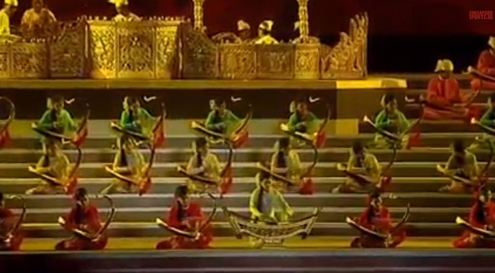 Dàn nhạc truyền thống của Myanmar biểu diễn.