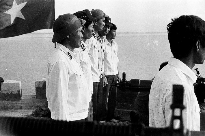 Với thành quả của chiến dịch CQ-88, trong năm 1988, ông được phong làm Đô đốc đầu tiên và cũng là duy nhất của Hải quân Việt Nam cho đến năm 2011 (người thứ hai nhận vinh dự này sau ông là Thứ trưởng Bộ Quốc phòng Nguyễn Văn Hiến).