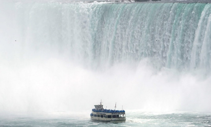Trên phương diện khoa học, thác Niagara đóng vai trò quan trọng trong nghiên cứu về năng lượng thủy điện và các biện pháp bảo vệ môi trường - cụ thể là hiện tượng xói mòn do tác động của tự nhiên và hoạt động của con người. Ảnh: Niagara Falls.
