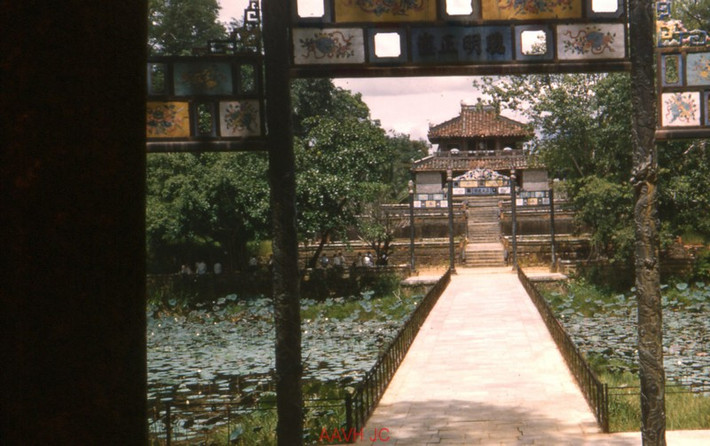 Cận cảnh cầu Trung Đạo.