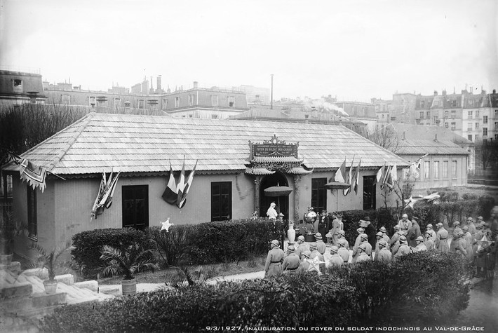 Lễ khánh thành Hội quán Binh sĩ Đông Dương ngày 9/3/1927 tại Val-de-Grâce, Paris.