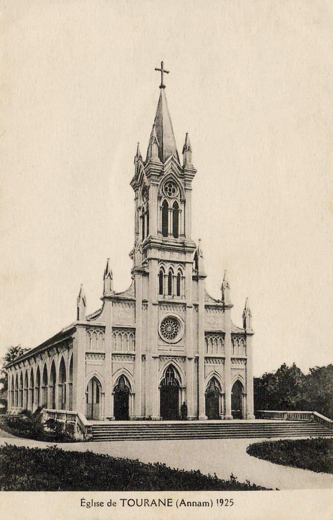 Nhà thờ chính tòa Đà Nẵng (nhà thờ Con Gà Đà Nẵng).