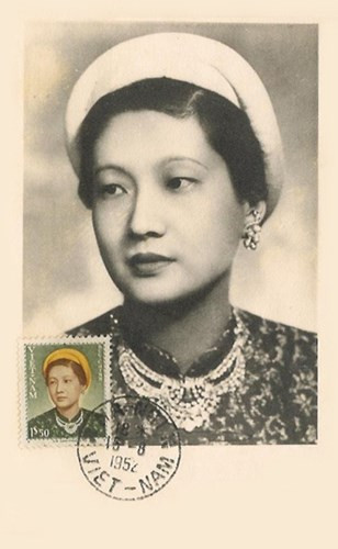 Theo nhà sử học Dương Trung Quốc, thời Pháp thuộc cũng có những cuộc thi hoa hậu, nhưng chưa từng có cuộc thi với tên gọi "Hoa hậu Đông Dương".