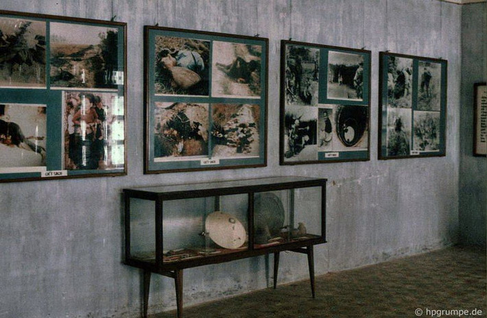 Nhà trưng bày ở Mỹ Lai.