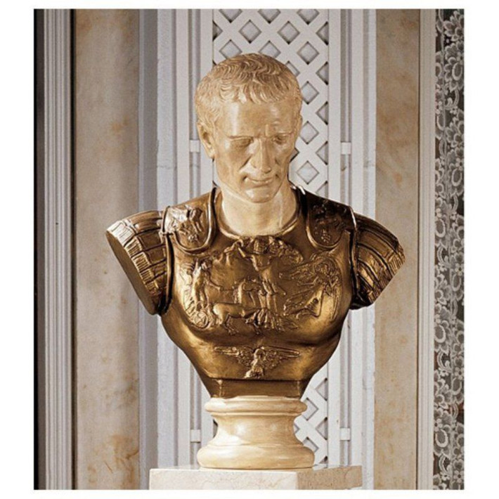 Trong nhiều năm dẫn quân đi chinh chiến, Julius Caesar được ghi nhận là vị tướng La Mã đầu tiên xây dựng thành công cầu sông Rhein năm 55 TCN, đồng thời trở thành tướng La Mã đầu tiên vượt qua eo biển Manche và tiến hành cuộc xâm lăng vào xứ Britannia.
