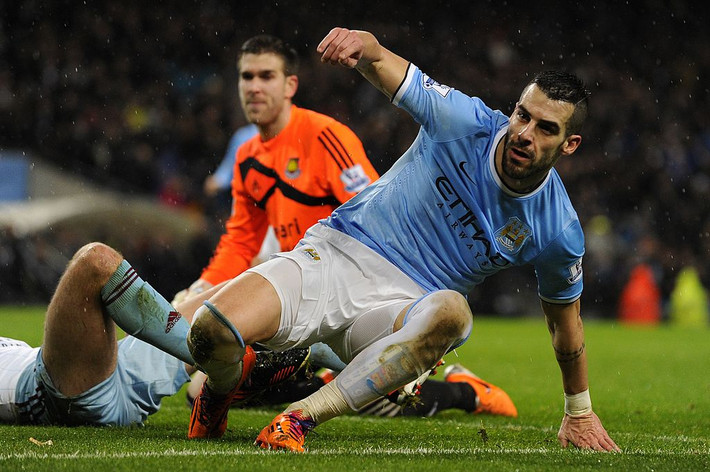 6. Alvaro Negredo - chiêu mộ từ Real (12.5 triệu bảng), bán cho Man City (20 triệu bảng)