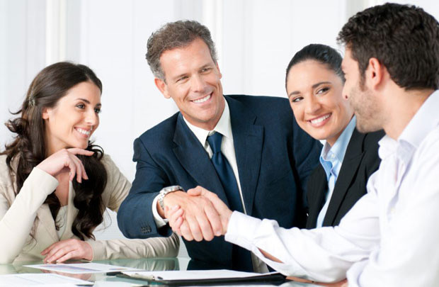 Quan hệ xã hội tốt: Trong tương tác xã hội, có mối quan hệ tốt giữa các cá nhân là một khả năng rất quan trọng. Sự nổi tiếng của một người thường cho thấy anh ta có kỹ năng giao tiếp, hợp tác và làm việc nhóm tốt.