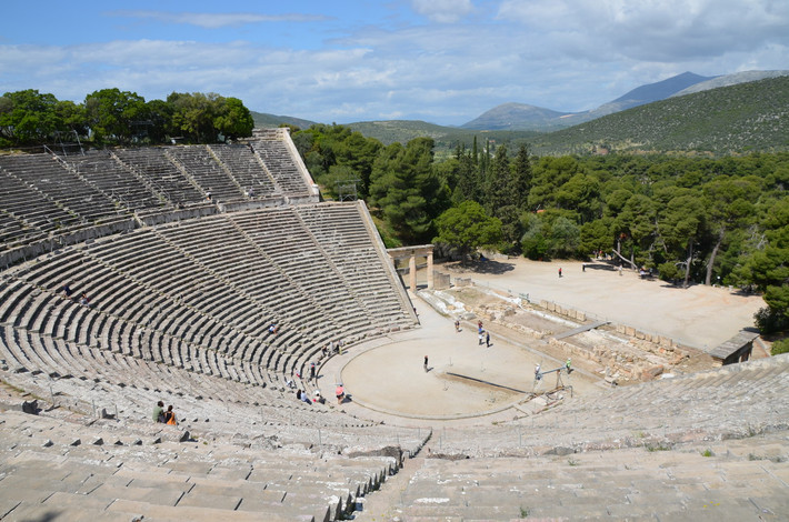 Nằm trong khu di chỉ khảo cổ Epidaurus của Hy Lạp, nhà hát Epidaurus, là một trong những kiệt tác kiến trúc nổi tiếng nhất của nền văn minh Hy Lạp cổ đại. Ảnh: Wikipedia.