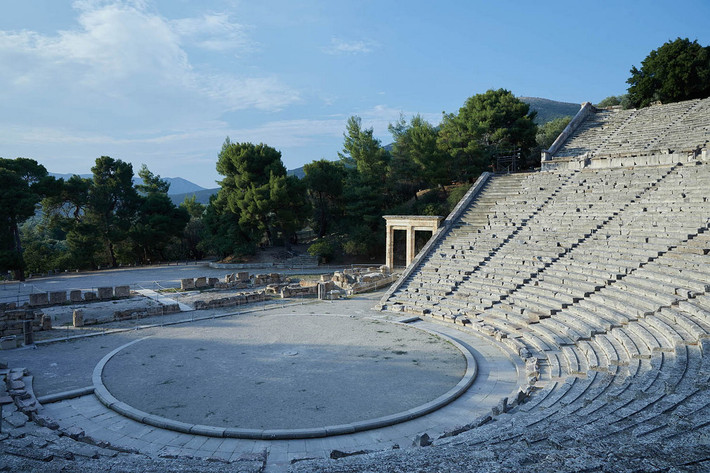 Chất lượng âm thanh tuyệt hảo cũng làm nên danh tiếng cho nhà hát Epidaurus. Ảnh: Aefestival.gr.