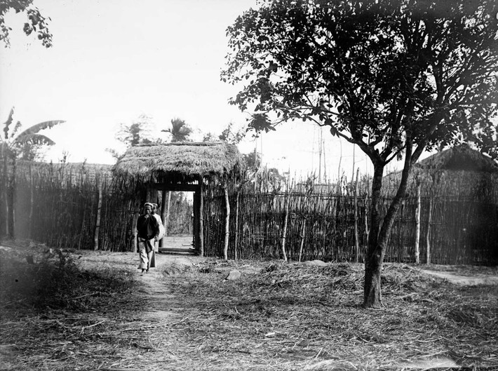 Trạm Hòa Tân.