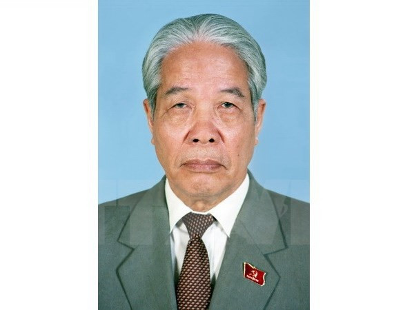 Đồng chí Đỗ Mười (1917). Nguyên quán: xã Đông Mỹ, huyện Thanh Trì, Hà Nội. Được bầu tại Đại hội Đại biểu Đảng Cộng sản Việt Nam lần thứ 7. Nhiệm kỳ: 28/6/1991 - 26/12/1997.