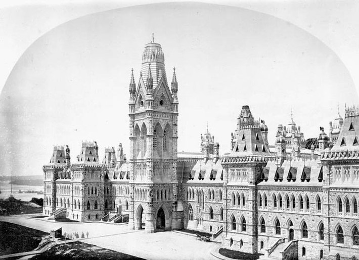 Đa số các tỉnh gia nhập sau năm 1867: Canada khởi đầu với 4 tỉnh (Ontario, Quebec, Nova Scotia, New Brunswick) và các tỉnh khác gia nhập dần trong những năm sau. Ảnh: Pinterest.
