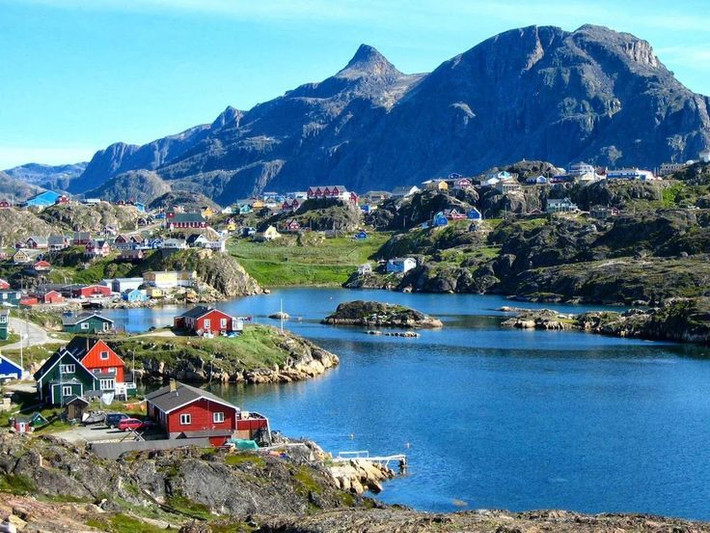 2. Không phải là một lục địa. Dù lớn hơn Australia, Greenland không được coi là một lục địa mà chỉ là một đảo vì đặc điểm địa chất và dân số. Ảnh: Pinterest.