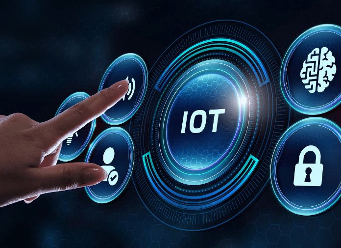 14. Hỗ trợ quản lý tài sản trong doanh nghiệp. IoT cho phép các doanh nghiệp theo dõi và quản lý tài sản, giúp ngăn ngừa mất mát và cải thiện hiệu quả sử dụng các thiết bị, phương tiện, và cơ sở vật chất. Ảnh: Pinterest.