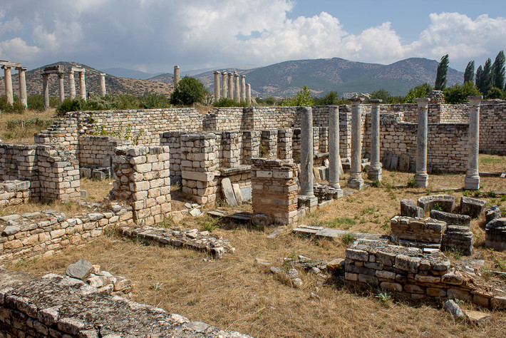 Dựa theo các bản khắc cổ được tìm thấy trong khu vực, Aphrodisias đã hình thành từ thế kỷ thứ 2 TCN. Vào cuối thế kỷ 1 TCN, thành phố được sáp nhập vào đế quốc La Mã dưới sự bảo trợ của hoàng đế Augustus. Ảnh: Time Travel Turtle.