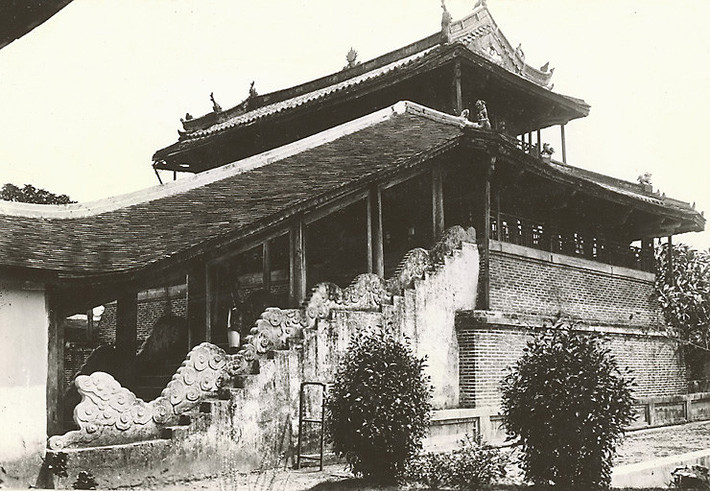 Nhật Thành lâu trong Hoàng thành Huế. Công trình này đã được khôi phục trong những năm gần đây. Ảnh: manhhai / Flickr.