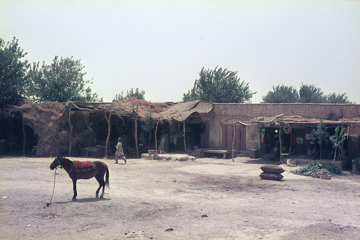 Khu dân cư vùng nông thôn Afghanistan.