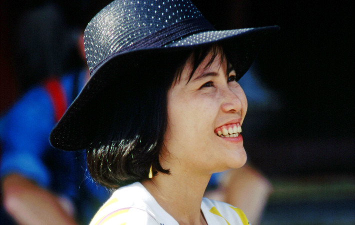 Nụ cười của người phụ nữ Huế.