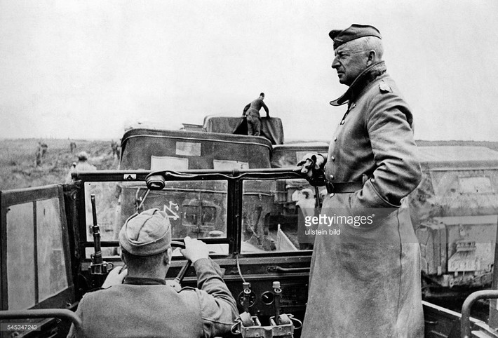 8. Erich von Manstein: Tác giả của kế hoạch tấn công Pháp qua Ardennes (Manstein Plan), chỉ huy quân đội Đức trong nhiều chiến dịch lớn tại mặt trận phía Đông. Ảnh: Pinterest.