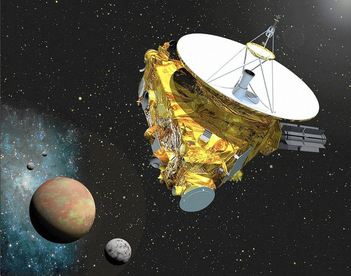 5. Sứ mệnh New Horizons. Tàu vũ trụ New Horizons của NASA là tàu đầu tiên khám phá Arrokoth vào ngày 1/1/2019, sau khi hoàn thành nhiệm vụ thăm dò Sao Diêm Vương. Ảnh: Pinterest.