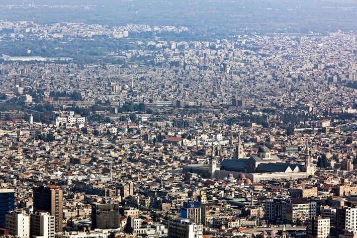 Cuộc nổi dậy ở Damascus thời Umayyad: Vào thế kỷ 8, khi Đế chế Umayyad trị vì, thành phố này đã chứng kiến một số cuộc nổi dậy và bất ổn, phản ánh sự căng thẳng giữa các tầng lớp xã hội và chính trị. Ảnh: Pinterest.